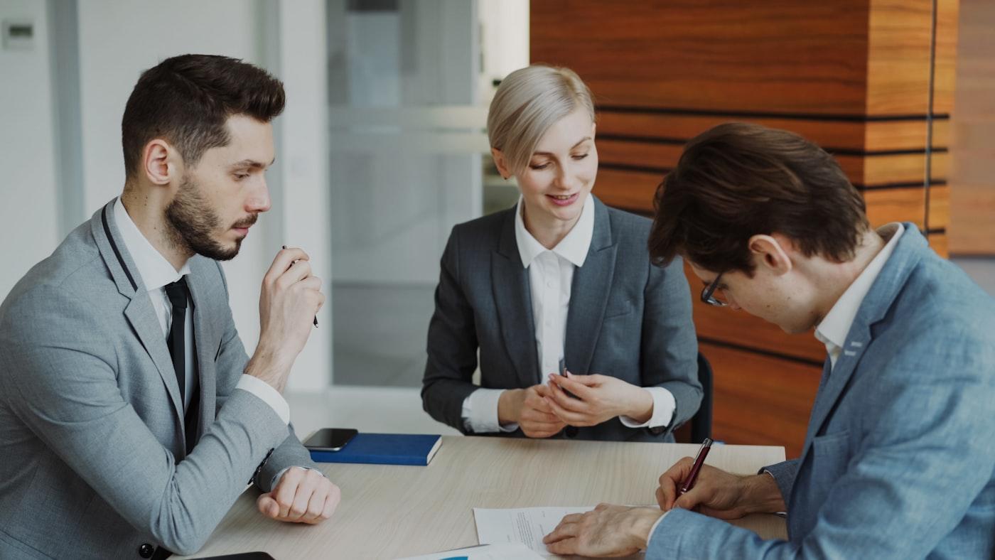 Corporate transactions and deal advisory